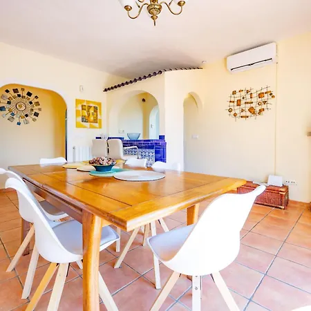 Villa Ecalinda - Plusholidays *