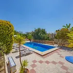 Villa Ecalinda - Plusholidays